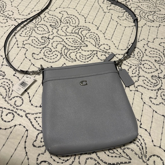 Coach Kitt Messenger bag 🥰🥰🥰 - Picture 1 of 4